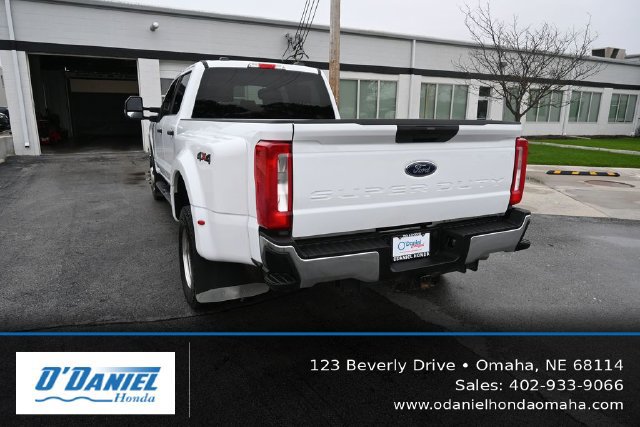 Used 2024 Ford F350 XLT AWD/4WD image 35