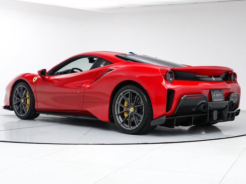 Certified 2020 Ferrari 488 Pista Coupe image 7