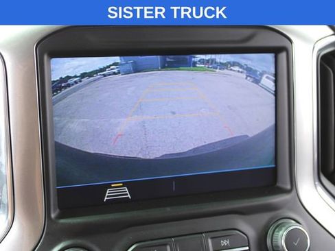 Used 2020 Chevrolet Silverado 1500 LT image 21