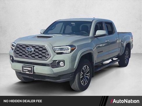 Used 2022 Toyota Tacoma TRD Sport w/ Black Out Package (TMS) RWD image 1