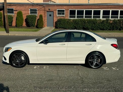Used 2018 Mercedes-Benz C 300 4MATIC Sedan image 7