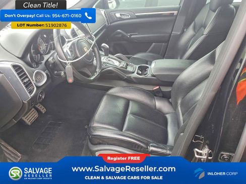 Used 2014 Porsche Cayenne S AWD/4WD image 9