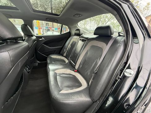 Used 2011 Kia Optima EX w/ Hybrid Premium Technology Pkg image 22