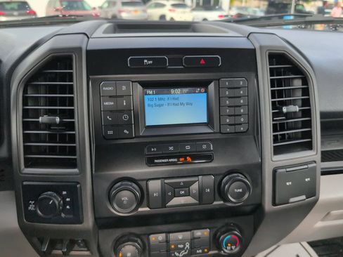 Used 2022 Ford F250 XL image 27