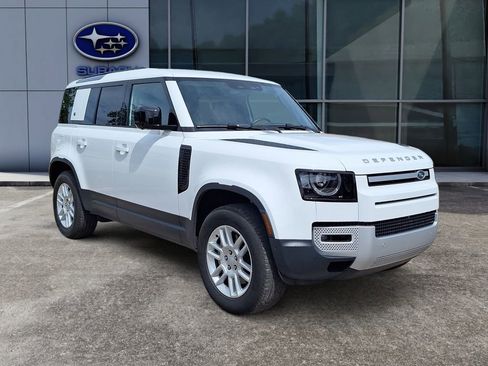 Used 2024 Land Rover Defender 110 S AWD/4WD image 2