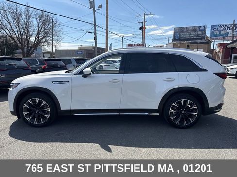 Used 2024 MAZDA CX-90 Plug-In Hybrid w/ Premium Plus AWD/4WD image 4