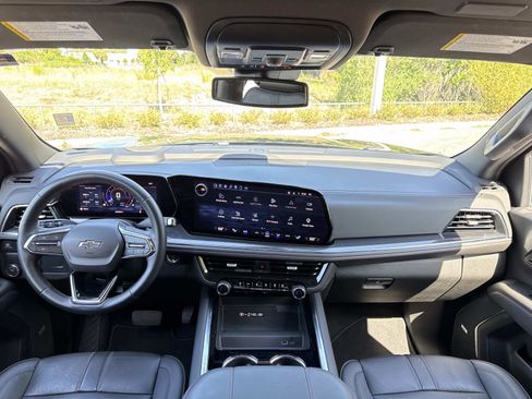 Used 2025 Chevrolet Tahoe RST w/ Comfort Package RWD image 13