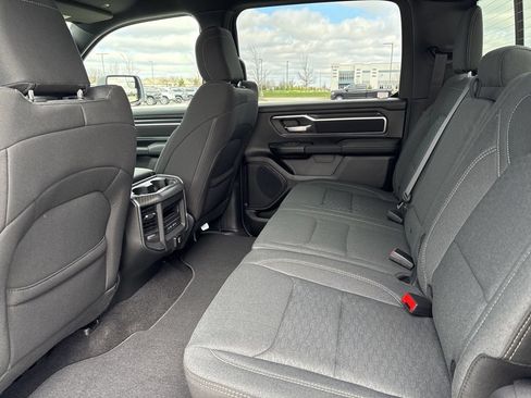 New 2026 RAM 1500 Big Horn AWD/4WD image 9