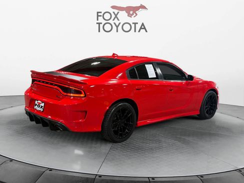 Used 2019 Dodge Charger GT RWD image 6
