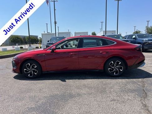 Used 2025 Hyundai Sonata SEL FWD image 6