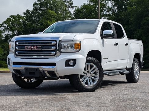 Used 2018 GMC Canyon SLT w/ Driver Alert Package AWD/4WD image 4