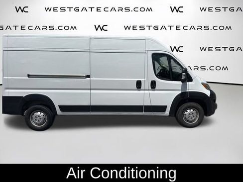 Used 2023 RAM ProMaster 2500 FWD image 5