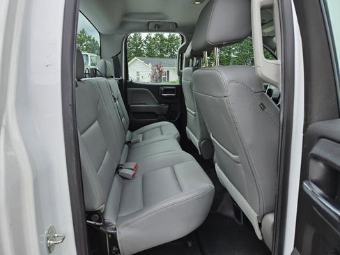 Used 2019 Chevrolet Silverado 2500 W/T AWD/4WD image 28