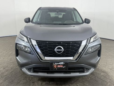 Used 2023 Nissan Rogue S AWD/4WD image 2