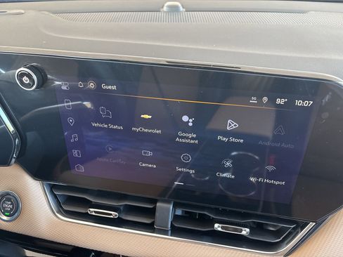 New 2026 Chevrolet Equinox ACTIV w/ Safety and Technology Package image 11