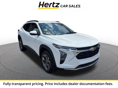 Used 2025 Chevrolet Trax LT