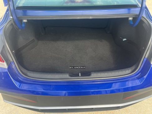 Used 2024 Hyundai Elantra SEL FWD image 14