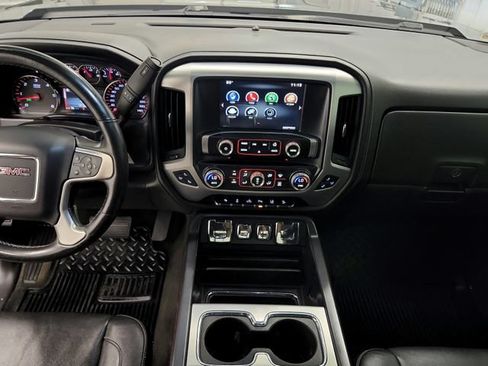 Used 2015 GMC Sierra 1500 SLT w/ SLT Crew Cab Value Package AWD/4WD image 34
