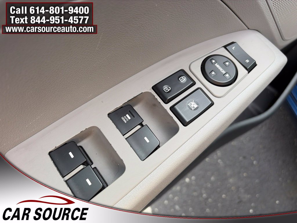 Used 2020 Hyundai Elantra SE FWD image 13