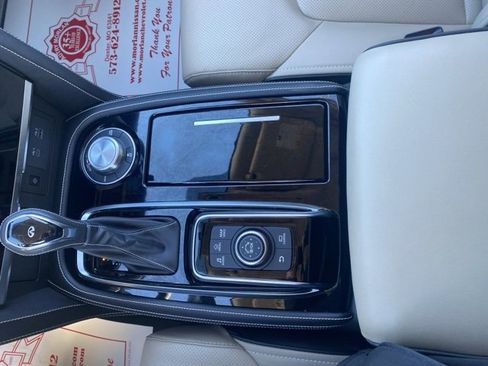 Used 2023 INFINITI QX80 Premium Select w/ Cargo Package image 24