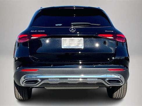 New 2026 Mercedes-Benz GLC 300 4MATIC image 3