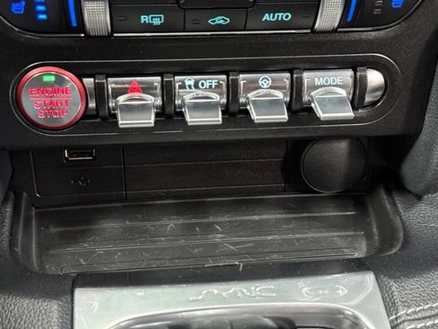 Used 2019 Ford Mustang GT Premium w/ GT Performance Package RWD image 22