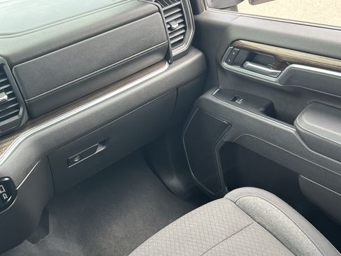 Certified 2025 Chevrolet Silverado 2500 LT w/ Convenience Package AWD/4WD image 18