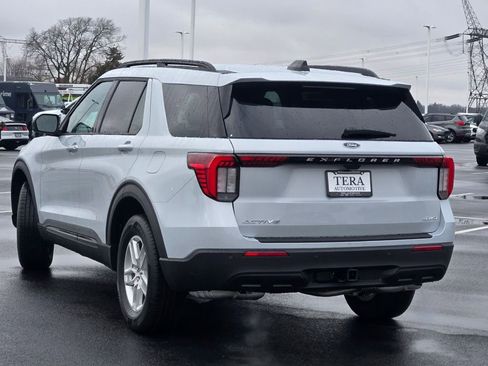 New 2026 Ford Explorer Active image 18