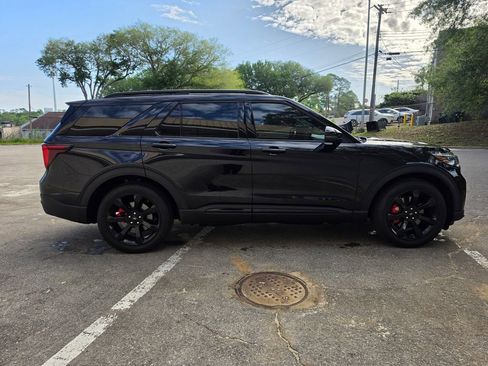 Used 2025 Ford Explorer ST w/ Sun And Sound Package image 40