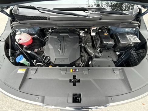 Used 2024 Kia Carnival SX FWD image 27