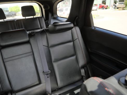 Used 2025 Dodge Durango GT AWD/4WD image 14