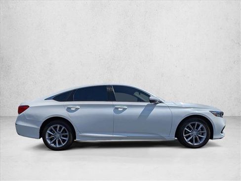 Used 2021 Honda Accord LX image 4