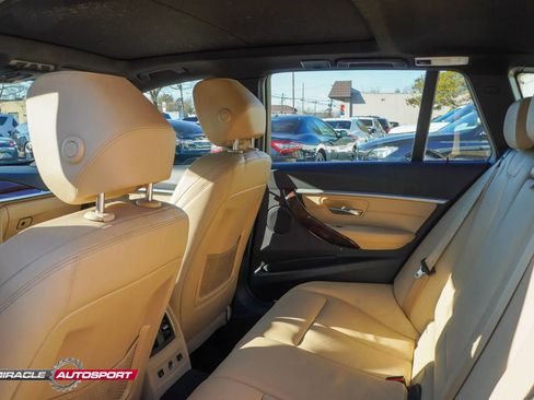 Used 2017 BMW 330i xDrive 330i xDrive Sport Wagon 4D image 27