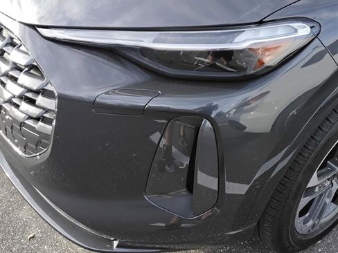 Certified 2025 Audi Q5 Premium Plus w/ Premium Plus image 8