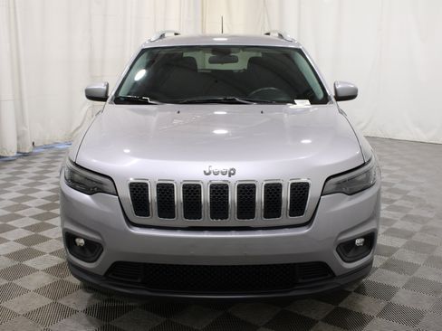 Used 2019 Jeep Cherokee Latitude w/ Popular Appearance Group FWD image 33