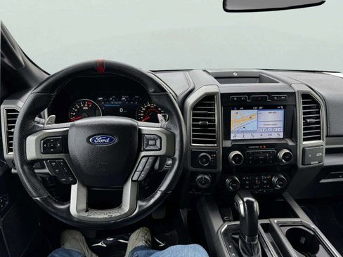 Used 2019 Ford F150 Raptor w/ Equipment Group 802A Luxury image 28