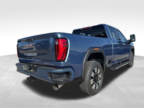 New 2026 GMC Sierra 3500 Denali w/ Denali Reserve Package image 12