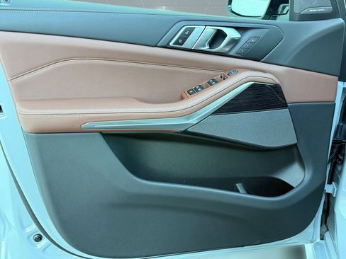 New 2026 BMW X5 xDrive40i image 11