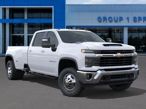 New 2026 Chevrolet Silverado 3500 LT w/ Safety Package AWD/4WD image 7