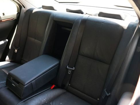Used 2007 Mercedes-Benz S 550 image 21