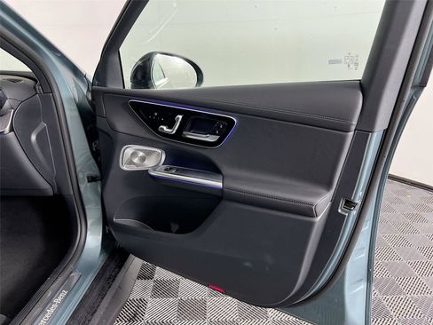 Certified 2025 Mercedes-Benz GLC 300 4MATIC image 26