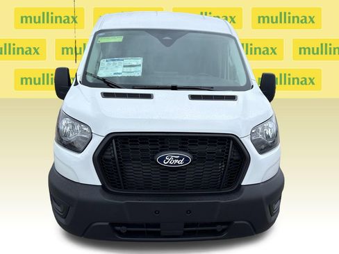 New 2026 Ford Transit 250 148 Medium Roof RWD image 11