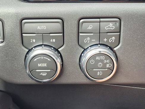 New 2026 GMC Sierra 1500 Elevation w/ Elevation Premium Package image 18