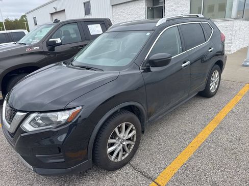 Used 2018 Nissan Rogue SV AWD/4WD image 1