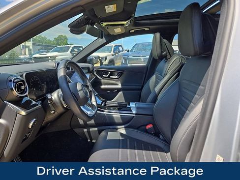 Used 2023 Mercedes-Benz GLC 300 4MATIC image 2