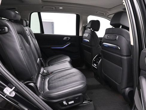 Used 2023 BMW X7 xDrive40i w/ Premium Package AWD/4WD image 17