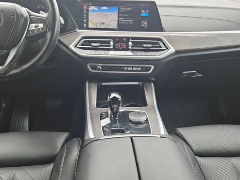 Used 2023 BMW X5 xDrive40i AWD/4WD image 10