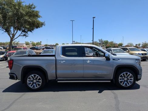 Used 2023 GMC Sierra 1500 Denali w/ Denali Reserve Package AWD/4WD image 4