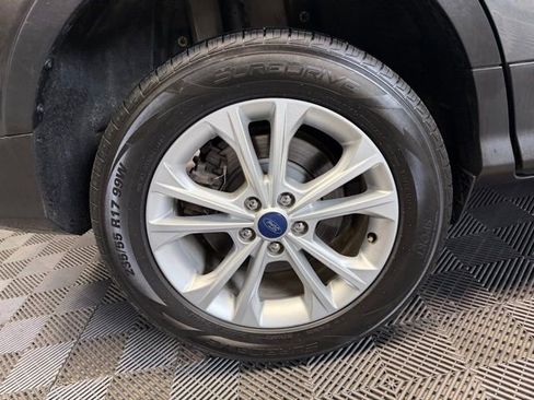 Used 2018 Ford Escape SEL image 43