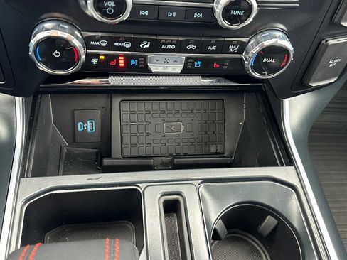 Used 2024 Ford F150 Raptor image 33